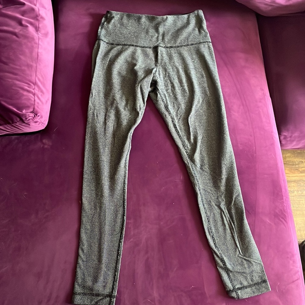 Lululemon High Waisted, Gray/ Charcoal Textured Leggings